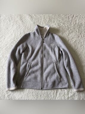 The North Face Heather Gray Full-Zip Women’s Fleece Jacket